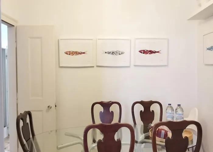 Gloria