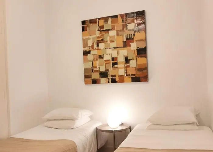 Gloria Apartment