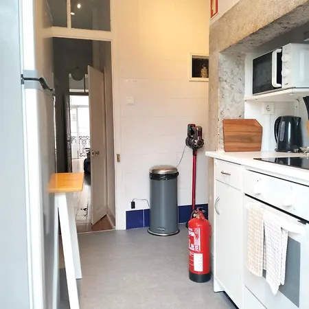 Gloria Apartment *